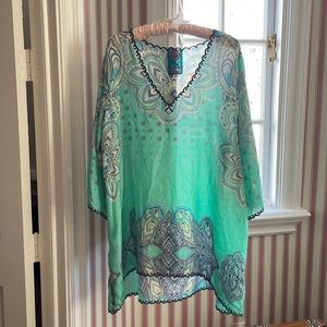 Bright and light Johnny Was top